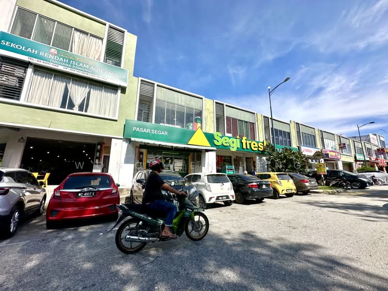 Office for Rent in Saujana Rawang (Rawang) - Wong Wen Heng - Exterior - PropertyGuru.com.my