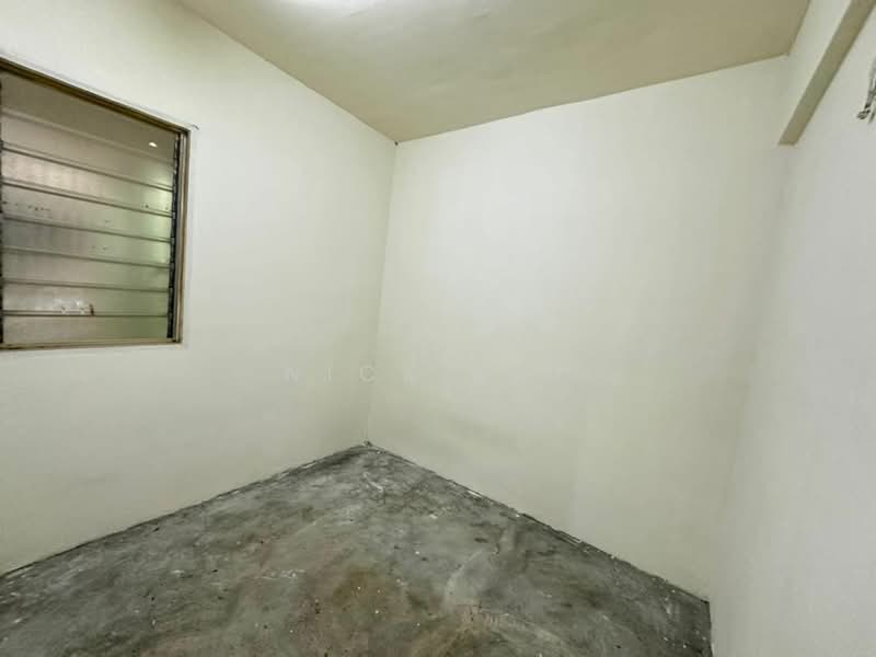 Taman Perwira Indah untuk Untuk Dijual - RM 130,000, Mac 2026 - Interior - PropertyGuru.com.my