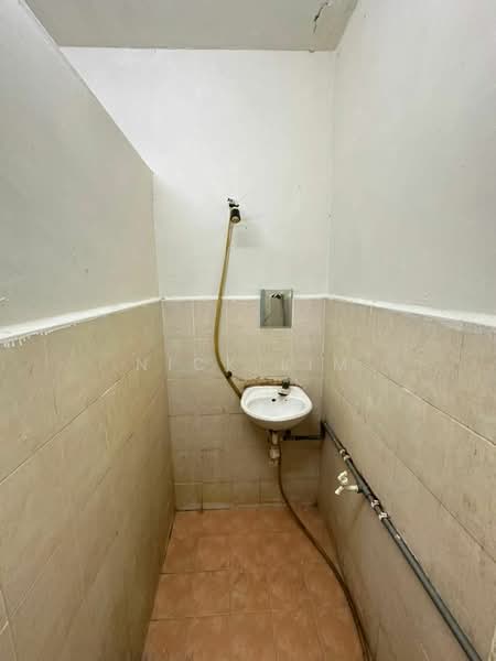 Taman Perwira Indah untuk Untuk Dijual - RM 130,000, Mac 2026 - Interior - PropertyGuru.com.my