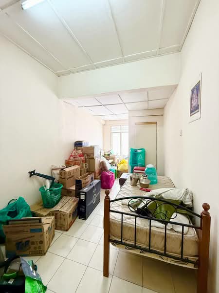 2-storey Terraced House for Sale in Bandar Mahkota Cheras (Cheras) - Zarema Kulbuzheva - Bedroom - PropertyGuru.com.my
