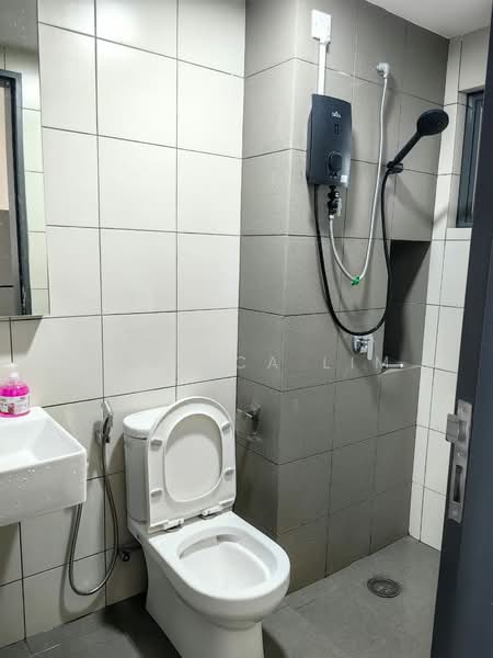 Service Residence for Rent at D'Quince Residences - Jessica Lim - Bathroom - PropertyGuru.com.my
