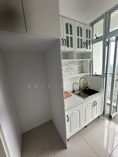 Midas @ Seri Alam untuk Untuk Disewa - RM 2,000 /bulan, Mac 2026 - Kitchen - PropertyGuru.com.my