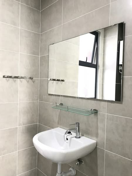 Lido Residency untuk Untuk Disewa - RM 2,100 /bulan, Mac 2026 - Bathroom - PropertyGuru.com.my
