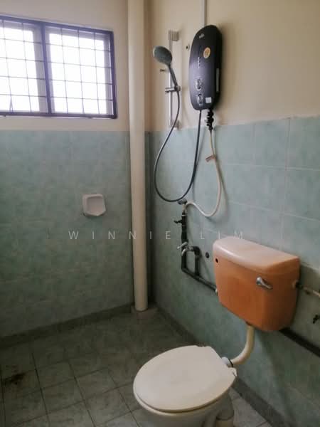 2-storey Terraced House for Sale in Bandar Putra Permai (Seri Kembangan) - Winnie Lim - Bathroom - PropertyGuru.com.my
