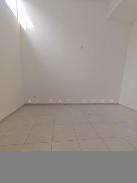 Taman Senawang Perdana untuk Untuk Dijual - RM 690,000, Mac 2026 - Interior - PropertyGuru.com.my