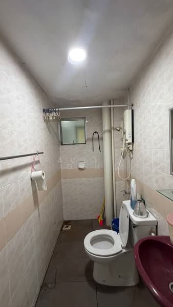 Sri Kenari Apartment untuk Untuk Dijual - RM 345,000, Mac 2026 - Bathroom - PropertyGuru.com.my