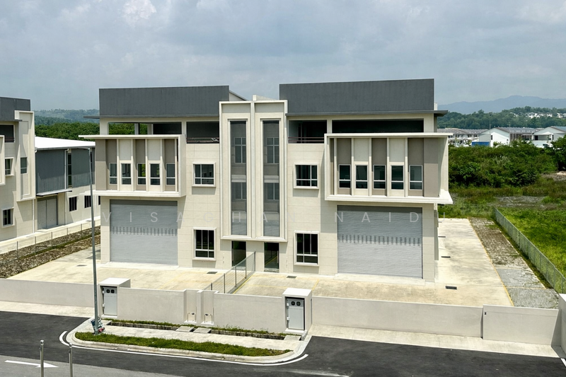 Saujana Rawang untuk Untuk Disewa - RM 27,888 /bulan, Mac 2026 - Exterior - PropertyGuru.com.my