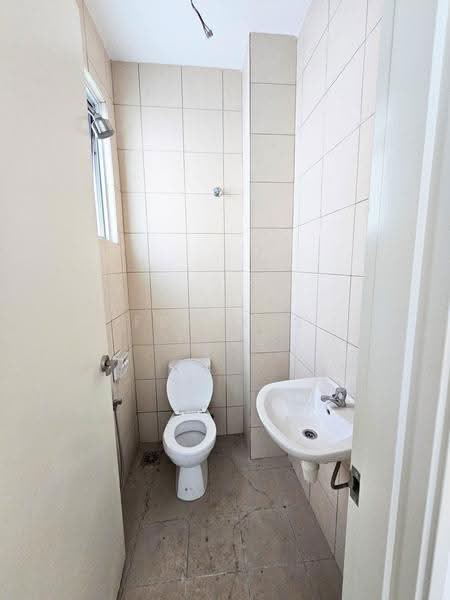 Semi-Detached House for Sale in Taman 1080 Residence (Kajang) - Francis Thee - Bathroom - PropertyGuru.com.my