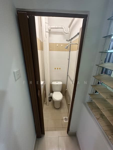 Kondominium untuk Disewa di D'Piazza - Freddy Tan - Bathroom - PropertyGuru.com.my