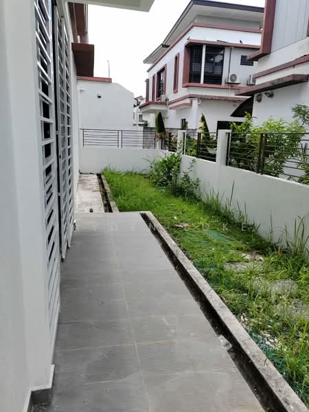 2-storey Terraced House for Rent in Sungai Buloh (Selangor) - Jayden Loke - Exterior - PropertyGuru.com.my