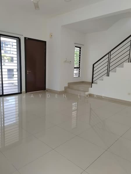 2-storey Terraced House for Rent in Sungai Buloh (Selangor) - Jayden Loke - Living Room - PropertyGuru.com.my