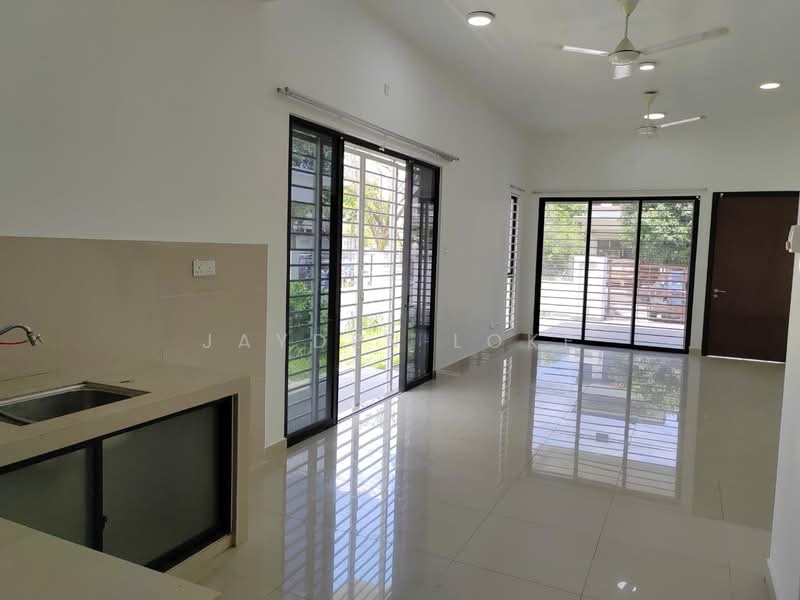 2-storey Terraced House for Rent in Sungai Buloh (Selangor) - Jayden Loke - Living Room - PropertyGuru.com.my