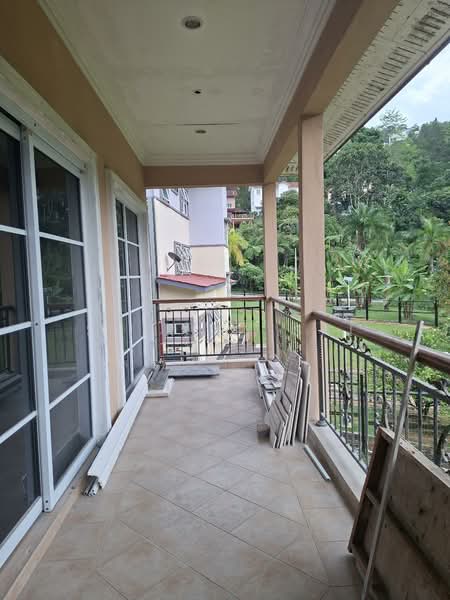 Bungalow for Sale in Bentong (Pahang) - Shirley Sai - Balcony - PropertyGuru.com.my