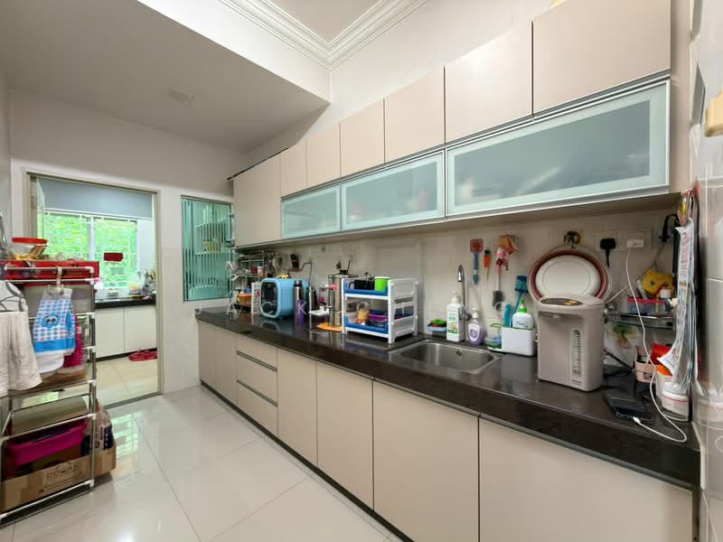 Kota Emerald , Ivory , Ebony , Rawang untuk Untuk Dijual - RM 560,000, Mac 2026 - Kitchen - PropertyGuru.com.my