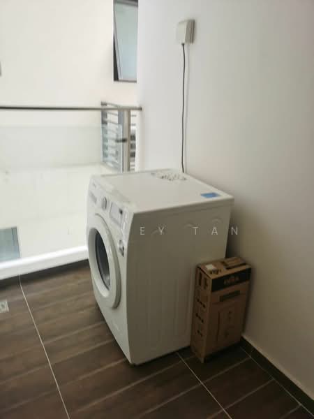 Lovell @ Country Garden Danga Bay untuk Untuk Disewa - RM 3,000 /bulan, Mac 2026 - Interior - PropertyGuru.com.my