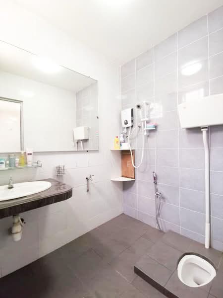 Bukit Indah Bukits Indahs Bukit Indahs untuk Untuk Disewa - RM 2,600 /bulan, Mac 2026 - Bathroom - PropertyGuru.com.my