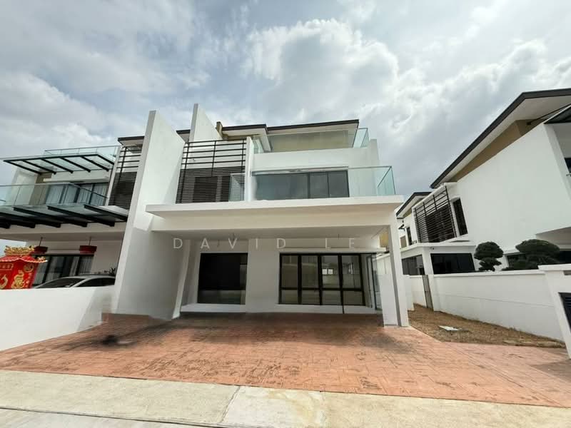 Anggun 3 @ Rawang New Town Centre untuk Untuk Dijual - RM 1,280,000, Mac 2026 - Exterior - PropertyGuru.com.my