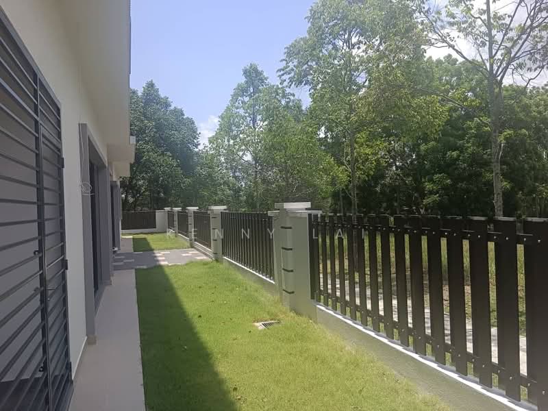 Cluster House for Sale in Hulu Langat (Selangor) - Kenny Lai - Exterior - PropertyGuru.com.my