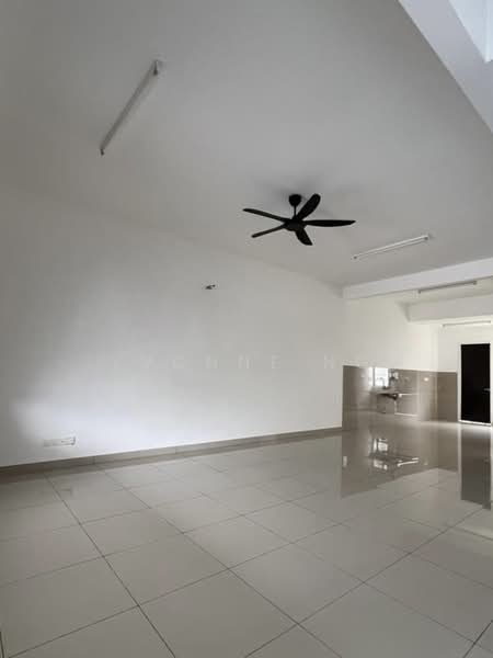 Iconia Taman Impian Emas untuk Untuk Disewa - RM 2,500 /bulan, Mac 2026 - Interior - PropertyGuru.com.my