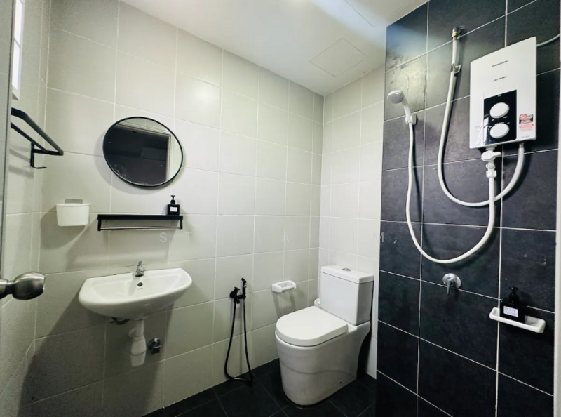 Arena Residences 2 untuk Untuk Dijual - RM 340,000, Mac 2026 - Bathroom - PropertyGuru.com.my