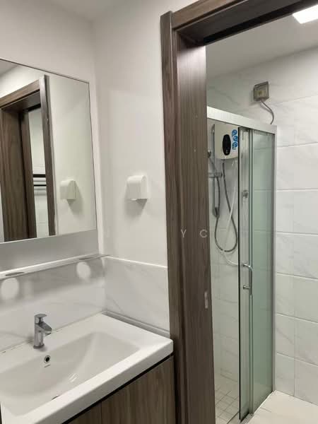 Apartment for Rent at Regalia Park @ Forest City - Nam YC - Bathroom - PropertyGuru.com.my