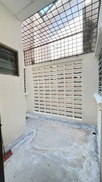 Shop / Office for Sale in Desa Aman Puri (Kepong) - Racheel Chang - Exterior - PropertyGuru.com.my