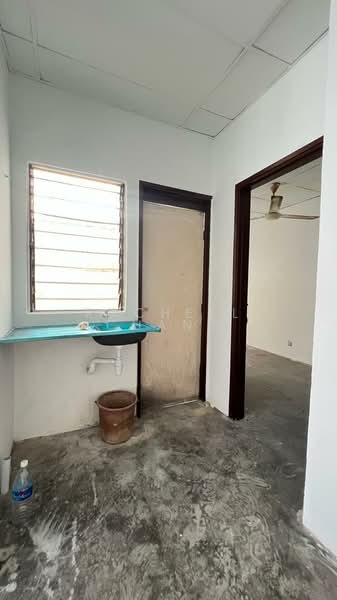Shop / Office for Sale in Desa Aman Puri (Kepong) - Racheel Chang - Interior - PropertyGuru.com.my