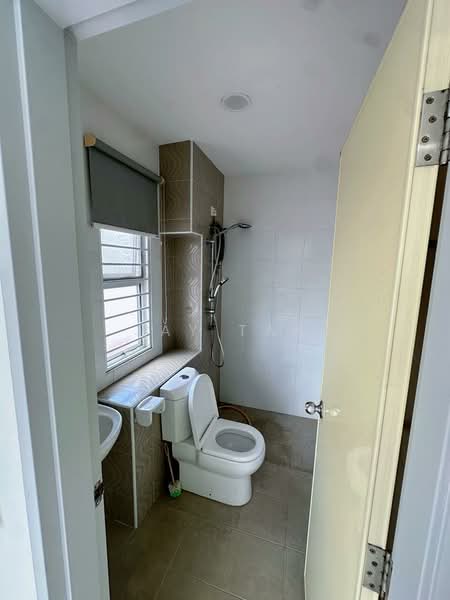 Semi-Detached House for Rent in Setia Impian (Setia Alam) - Jay Tan - Bathroom - PropertyGuru.com.my
