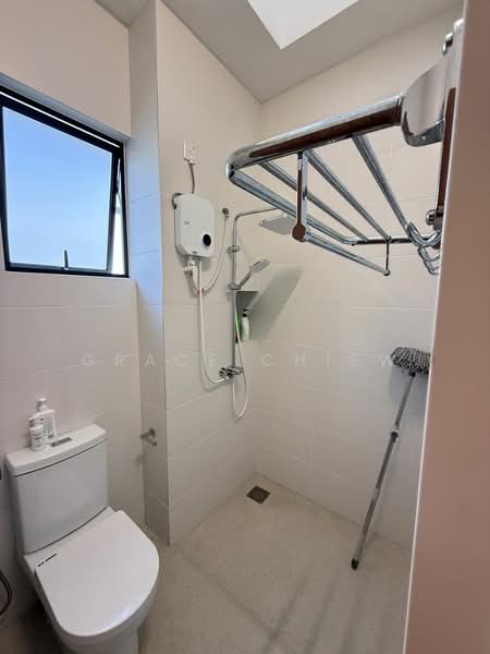 Eco Botanic untuk Untuk Disewa - RM 5,800 /bulan, Mac 2026 - Bathroom - PropertyGuru.com.my