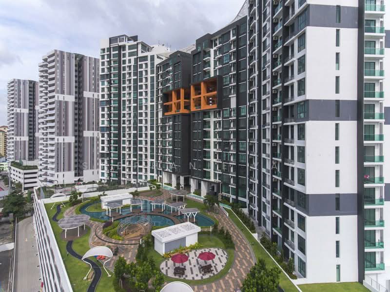 Crescent Bay Suites (Teluk Bayu) untuk Untuk Dijual - RM 430,000, Mac 2026 - Exterior - PropertyGuru.com.my