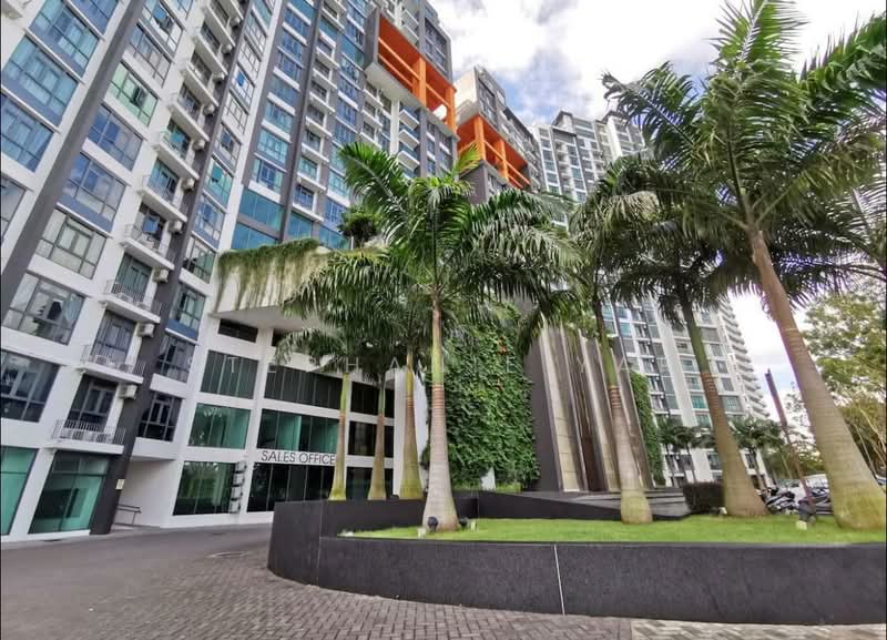 Crescent Bay Suites (Teluk Bayu) untuk Untuk Dijual - RM 430,000, Mac 2026 - Exterior - PropertyGuru.com.my