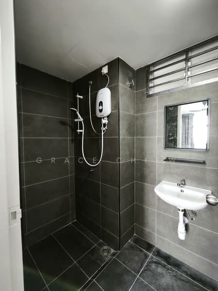 Midas @ Seri Alam untuk Untuk Disewa - RM 1,800 /bulan, Mac 2026 - Bathroom - PropertyGuru.com.my