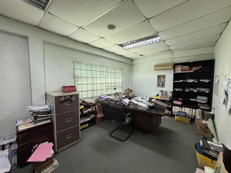 Seksyen 12 untuk Untuk Dijual - RM 4,000,000, Mac 2026 - Study - PropertyGuru.com.my