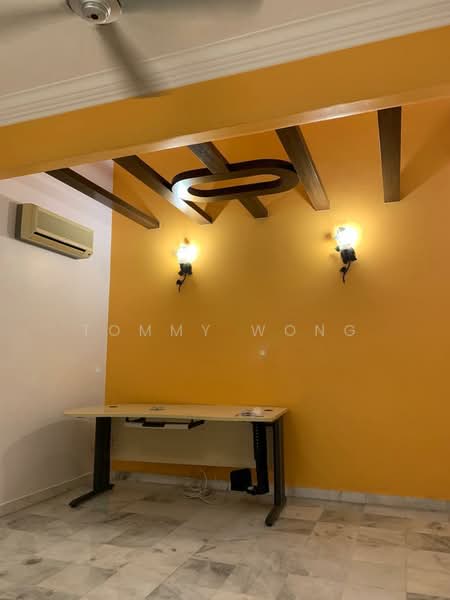 Taman Serdang Raya untuk Untuk Dijual - RM 800,000, Mac 2026 - Study - PropertyGuru.com.my