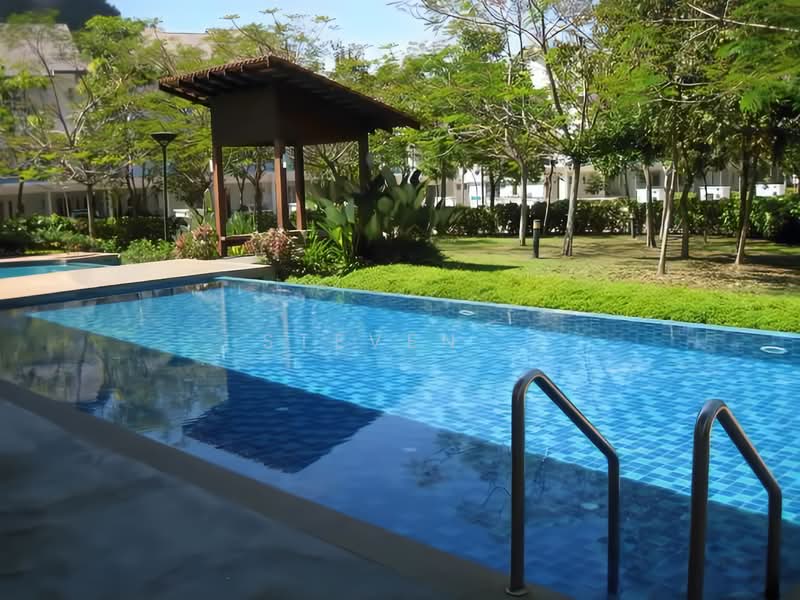 MontBleu Residence untuk Untuk Disewa - RM 2,400 /bulan, Mac 2026 - Pool - PropertyGuru.com.my