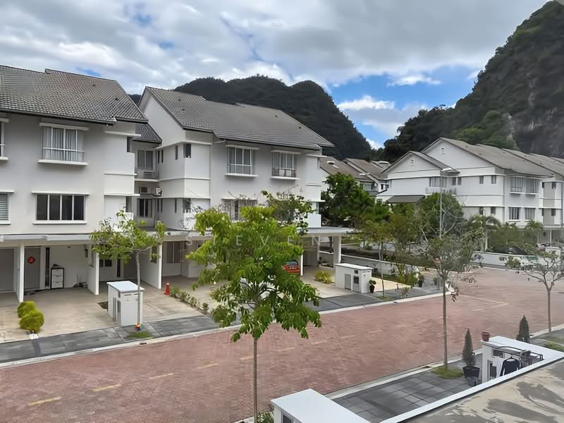 MontBleu Residence untuk Untuk Disewa - RM 2,400 /bulan, Mac 2026 - Exterior - PropertyGuru.com.my