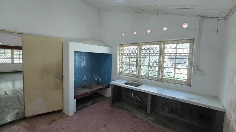 Semi-Detached House for Rent in George Town (Penang) - David Lee - Kitchen - PropertyGuru.com.my