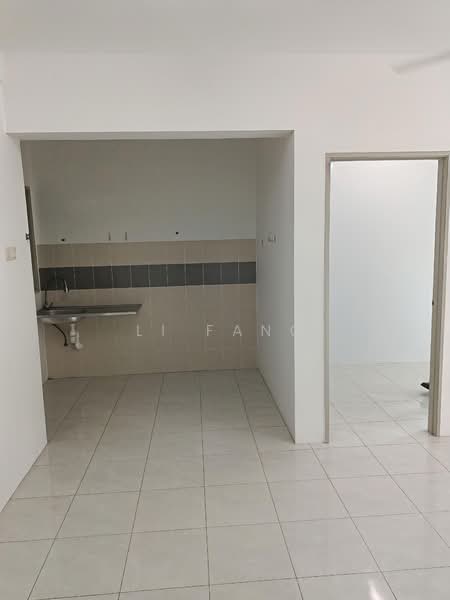 Apartment for Sale at Taman Bukit Erskine - Li Fang - Kitchen - PropertyGuru.com.my