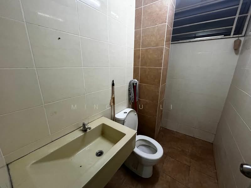 Condominium for Rent at Platinum Lake PV 13 - Ming Ju Li - Bathroom - PropertyGuru.com.my