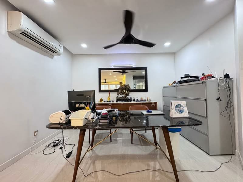 Condominium for Sale at The Straits View Condominium - Tommy Tai - Study - PropertyGuru.com.my