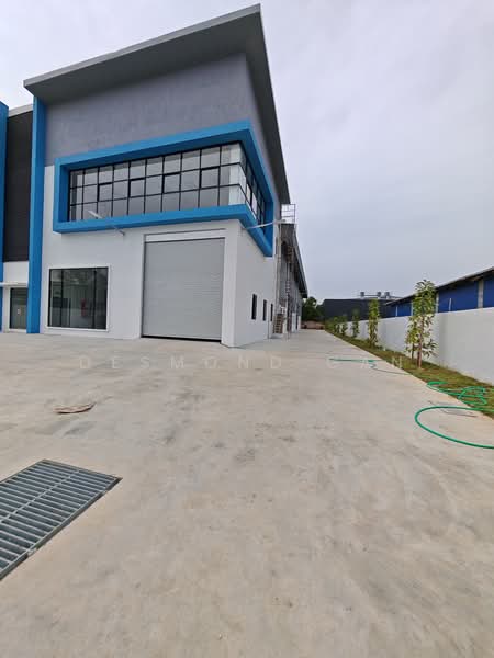Detached Factory for Rent in Puchong (Selangor) - Desmond Gan - Exterior - PropertyGuru.com.my