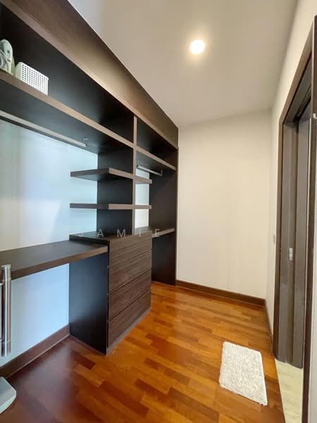 Estuari Gardens untuk Untuk Disewa - RM 5,200 /bulan, Mac 2026 - wardrobe  - PropertyGuru.com.my