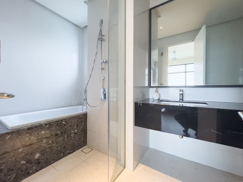 Service Residence for Rent at Oxford Residences @ Pavilion Embassy - Choon Hing Ng - Bathroom - PropertyGuru.com.my