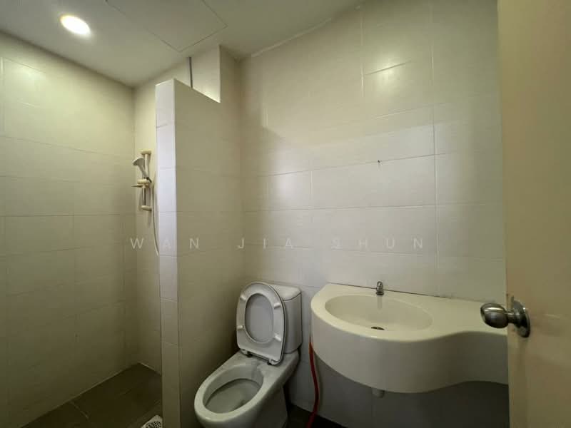 Platinum Lake PV 21 untuk Untuk Disewa - RM 1,399 /bulan, Mac 2026 - Bathroom - PropertyGuru.com.my