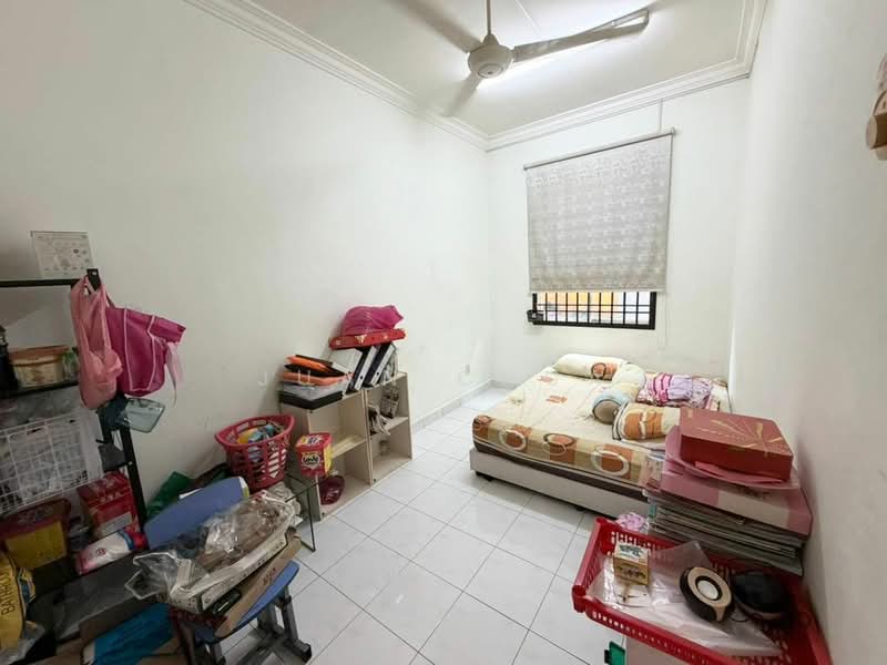 Taman Seri Orkid untuk Untuk Dijual - RM 698,000, Mac 2026 - Bedroom - PropertyGuru.com.my