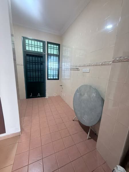 2-storey Terraced House for Sale in Taman Setia Indah (Tebrau) - Jason Tan - Kitchen - PropertyGuru.com.my