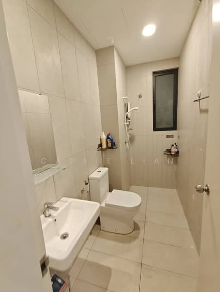 Service Residence for Rent at Kenwingston Avenue - Cassie Lian - Bathroom - PropertyGuru.com.my