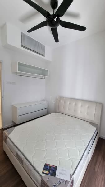 Condominium for Sale at Vertu Resort - Peter Yeoh - Bedroom - PropertyGuru.com.my