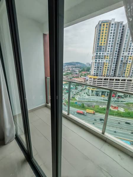 Condominium for Sale at Amerin Residence - Jessie Chia - Balcony - PropertyGuru.com.my