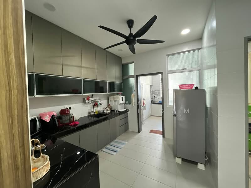 2-storey Terraced House for Sale in Seremban (Negeri Sembilan) - Yuhaan Sugunasingam - Kitchen - PropertyGuru.com.my